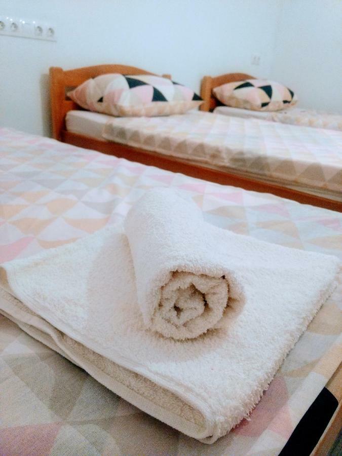 Guesthouse Flaghome โมสตาร์ ภายนอก รูปภาพ